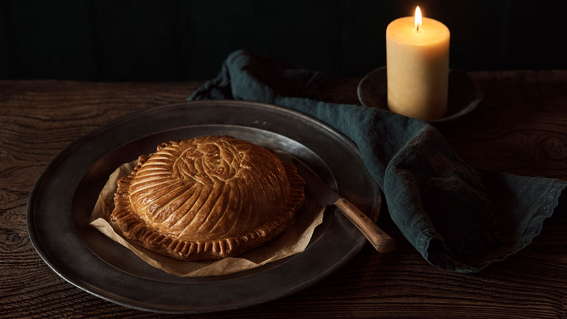 Pithivier of confit potato, Lyonnaise onion, Comté &amp; black truffle - The Bell at Charlbury